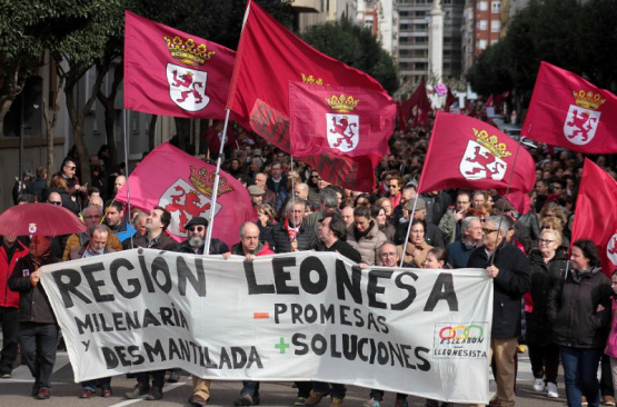 Un estudiu universitariu analiza l'impactu de la integración de la Rexón Llionesa en Castiella y Llión