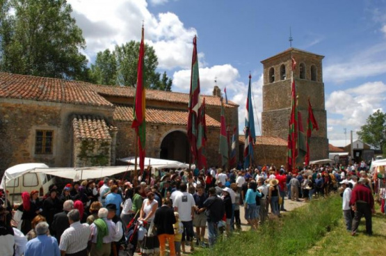 Romería de la Rogativa de Camposagrado: Una celebración de tradición y cultura