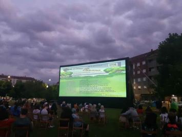 El Cine toma las plazas: Vuelve el verano de proyecciones al aire libre en Cuadros
