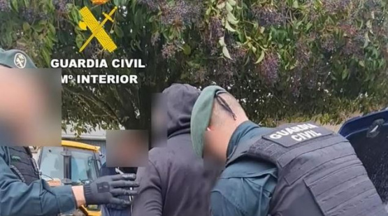 Detenido en Valsemana el acusado de amenazas graves con arma blanca, coacciones y lesiones